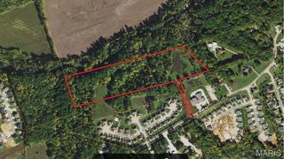 1817 Peine Rd, Wentzville, MO 63385