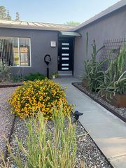 6307 E  Gelding Dr, Scottsdale, AZ 85254