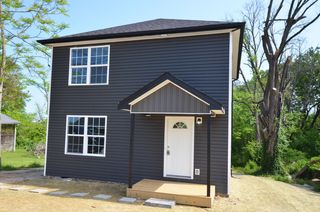 255 W  Cedar Grove Rd, Irvine, KY 40336