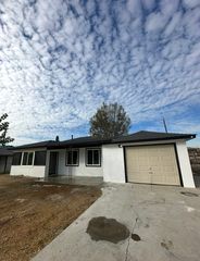 14719 Walters St, Corona, CA 92880