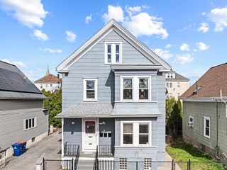 48 Crapo St, New Bedford, MA 02740