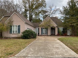 140 Jane Dr, Mandeville, LA 70448