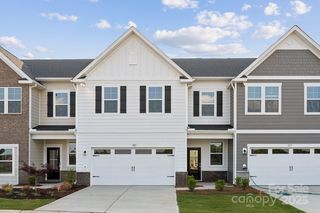 1213 Margo Mannor Dr, Fort Mill, SC 29708