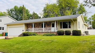 108 Glenn Rd, Albert Lea, MN 56007