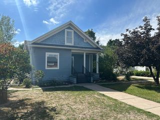 464 E  500 S, River Heights, UT 84321