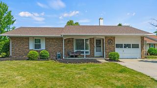 6909 Plumtree Ct, Fort Wayne, IN 46825