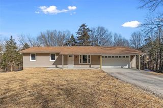 3654 Amy Ln, Pacific, MO 63069
