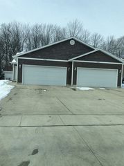 1507 Springfield Dr, Midland, MI 48642