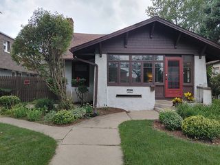 607 N  Raynor Ave, Joliet, IL 60435