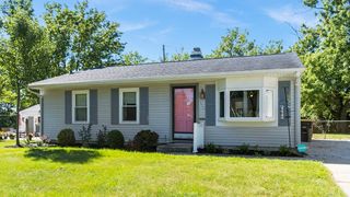 730 Warwick Ave, Fort Wayne, IN 46825