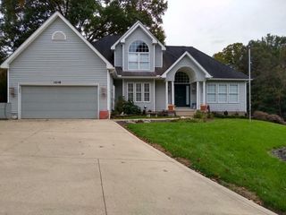 1216 Marietta Rd NE, Lancaster, OH 43130
