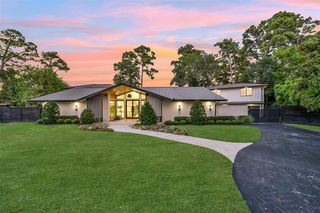 30 Hedwig Cir, Houston, TX 77024