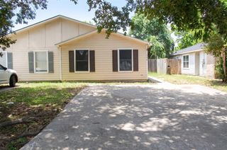 306 Willowick St, Tomball, TX 77375