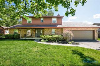 511 Coventry Dr, Findlay, OH 45840