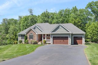 145 CLEMENT Road, Pelham, NH 03076