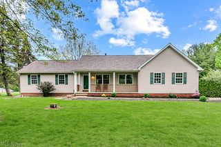 9249 Lake Shore Blvd, Mentor, OH 44060