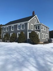 208 Church St, Newington, CT 06111