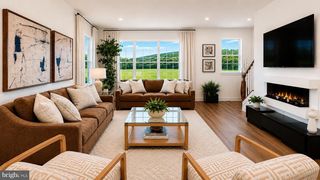 11 Silas Ln, Laurel Springs, NJ 08021