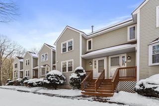 133 Patrick Rd #133, Tewksbury, MA 01876