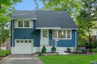 902 Best Ct, Ridgewood, NJ 07450