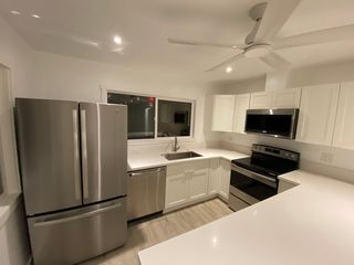 402 E  Lanikaula St #A, Hilo, HI 96720