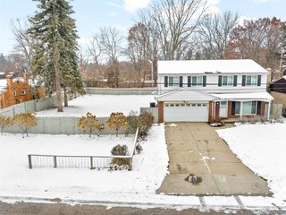 22948 & 22960 Leewin St, Detroit, MI 48219