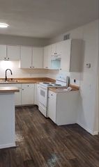 103 N  Brookwood St #11-10, Idabel, OK 74745