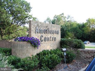 118 Monroe St #21, Rockville, MD 20850