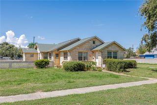 126 N  Whitney St, Aransas Pass, TX 78336
