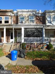 809 Elsinore Pl, Chester, PA 19013
