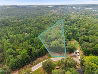 Sanders St, Hope Mills, NC 28348
