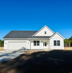 449 Log Cabin Rd., Loris, SC 29569
