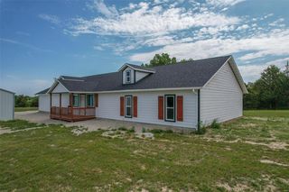 23852 Nature Rd, Lebanon, MO 65536