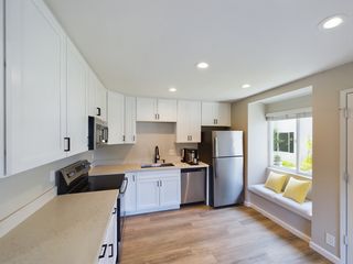 185 Saxony Rd #704, Encinitas, CA 92024