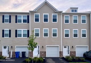 89 Melanie Way #405, Manahawkin, NJ 08050