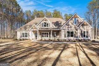 240 Murphey Ave, Barnesville, GA 30204