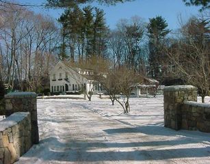 956 South Ave Road, New Canaan, CT 06840