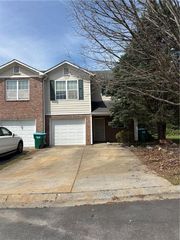 119 Princeton Ave, Adairsville, GA 30103
