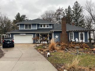 4185 Forest Ct, White Bear Township, MN 55110