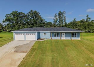 271 Century Ave, Poplar Bluff, MO 63901