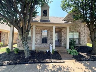 10241 Evening Hill Dr, Cordova, TN 38016