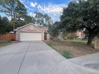 404 N  Briery Rd, Irving, TX 75061