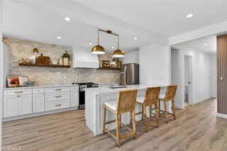 4562 W  142nd St, Hawthorne, CA 90250