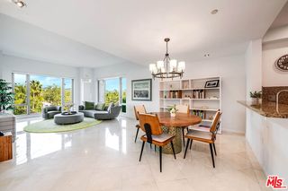 10727 Wilshire Blvd #502, Los Angeles, CA 90024
