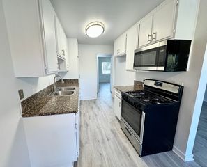 1660 W  Palm Ln #49, Anaheim, CA 92802