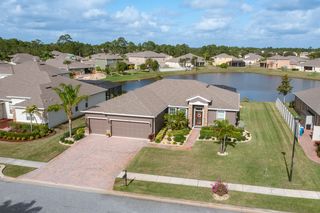 2360 Nutmeg Ln SE, Palm Bay, FL 32909