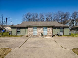1425 Daughtrey Ave, Waco, TX 76706