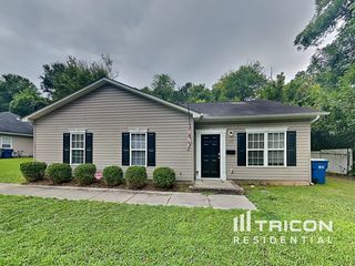 117 W  Nims Ave, Mount Holly, NC 28120