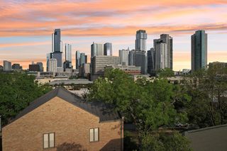 1106 W  6th St #210, Austin, TX 78703