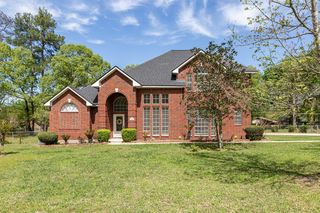 2007 Roman Forest Blvd, New Caney, TX 77357